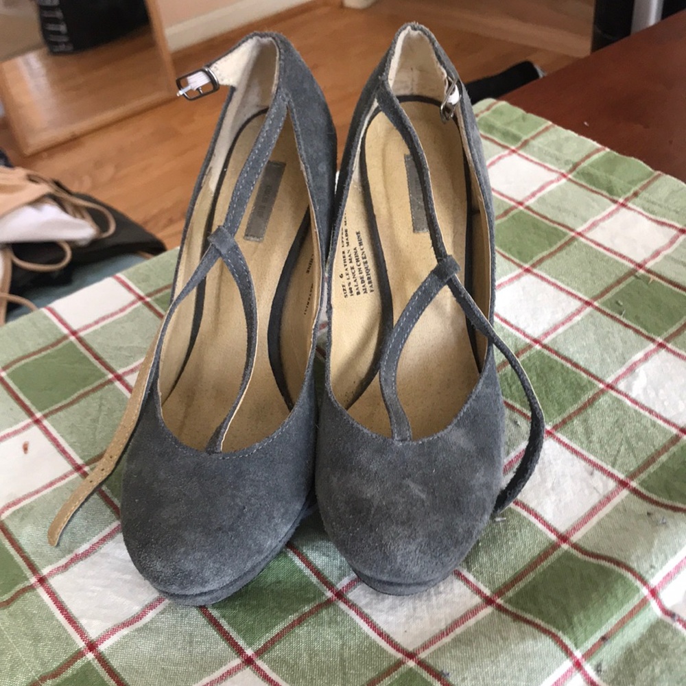 COPY - Suede pumps
